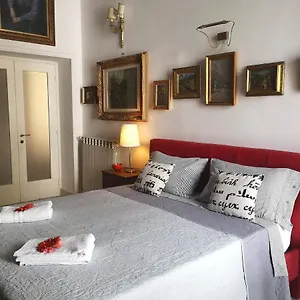 Bed & Breakfast Ottocento Napoletano